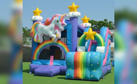 Hüpfburg Einhorn